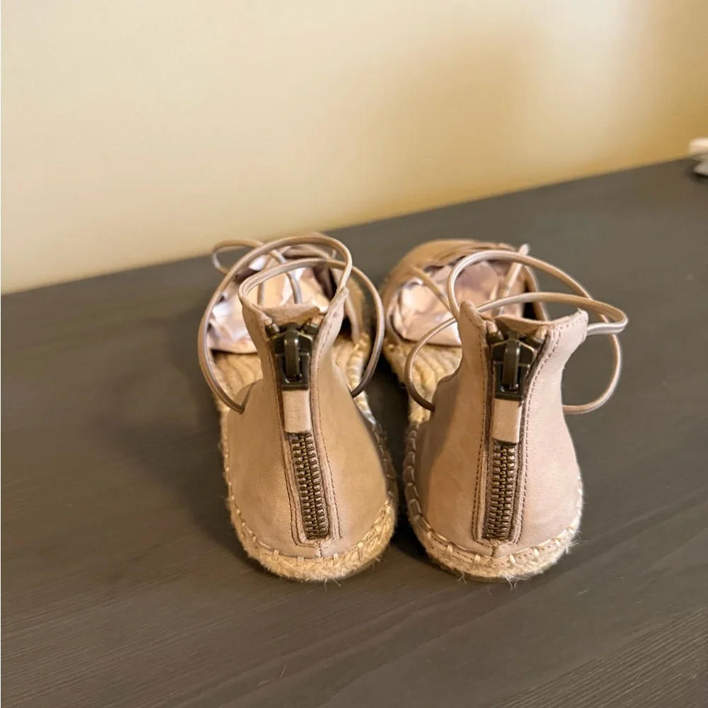 Eileen Fisher elegant brown